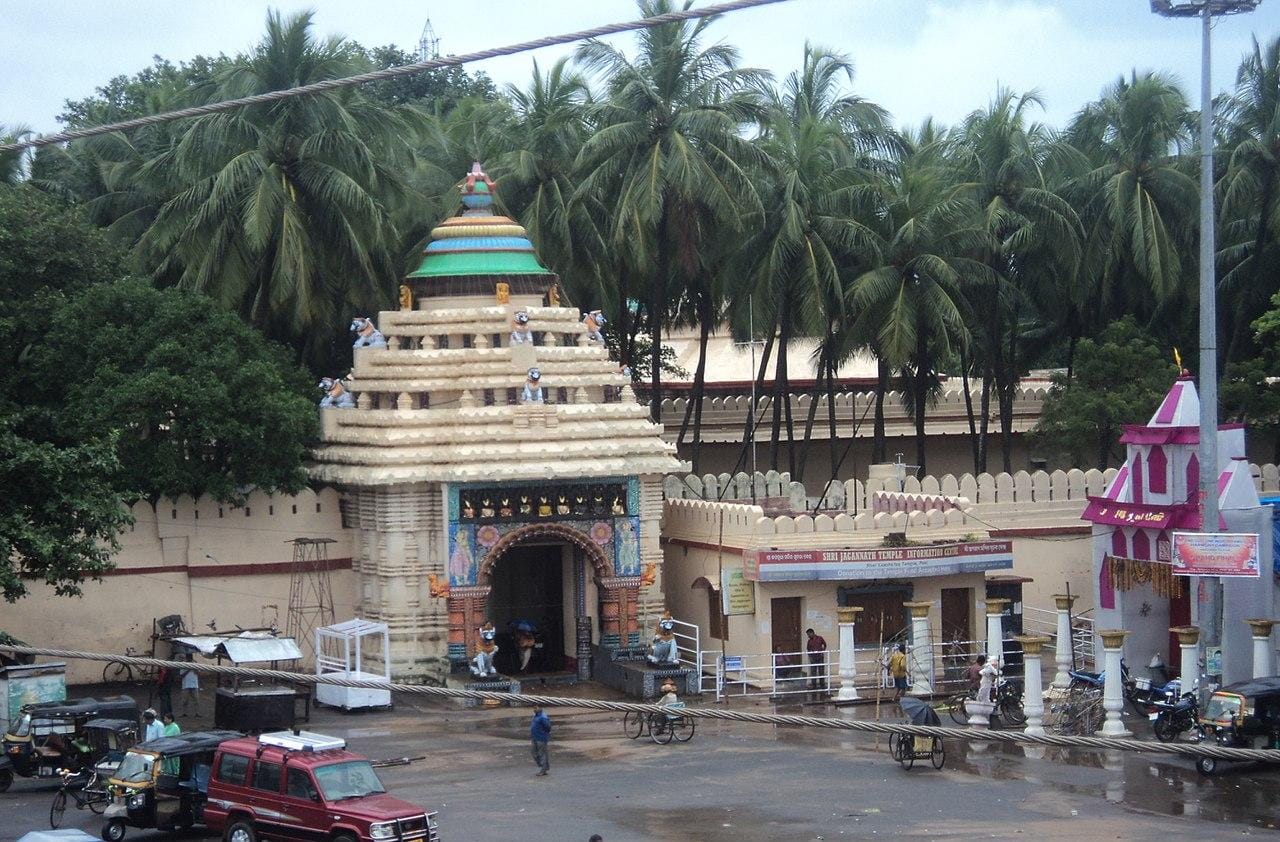 ଗୁଣ୍ଡିଚା ମନ୍ଦିର ଚତୁଃପାର୍ଶ୍ଵରୁ ଉଚ୍ଛେଦ ହେବ ଉଠା ଦୋକାନ