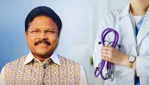 ବିଧାନସଭାରେ ସ୍ଵାସ୍ଥ୍ୟମନ୍ତ୍ରୀ ଓ ପୂର୍ବତନ ସ୍ଵାସ୍ଥ୍ୟମନ୍ତ୍ରୀ ମୁହାଁମୁହିଁ